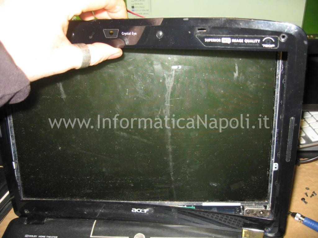 aprire monitor lcd acer asus toshiba hp