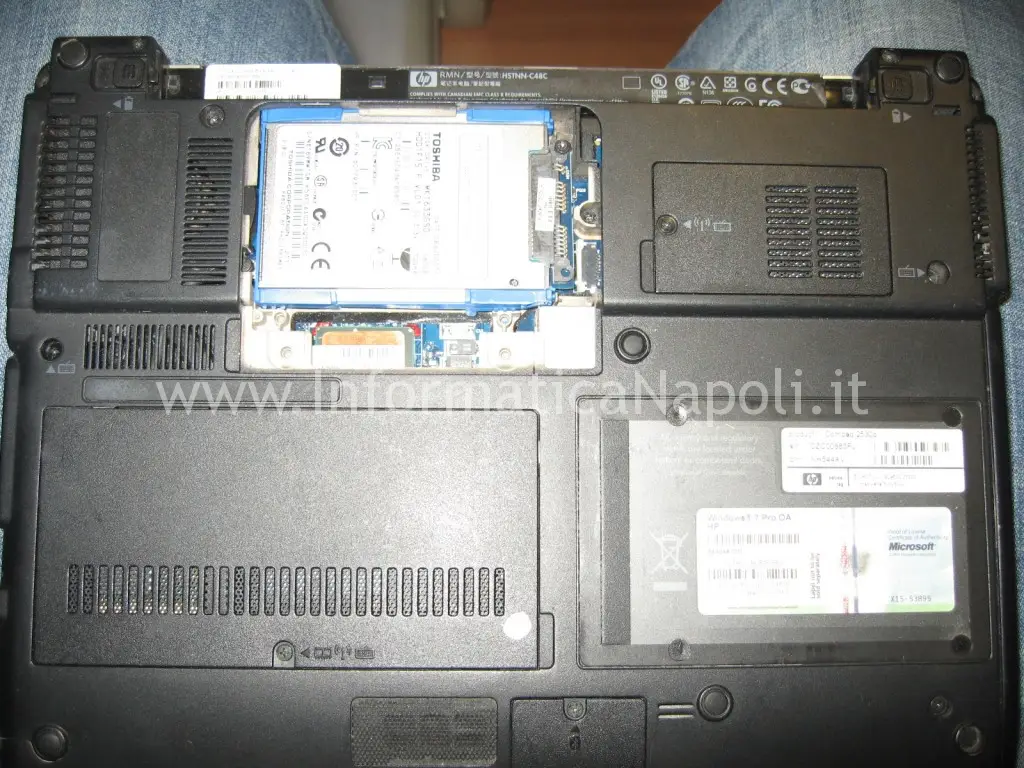 riparazione HP Compaq 2530