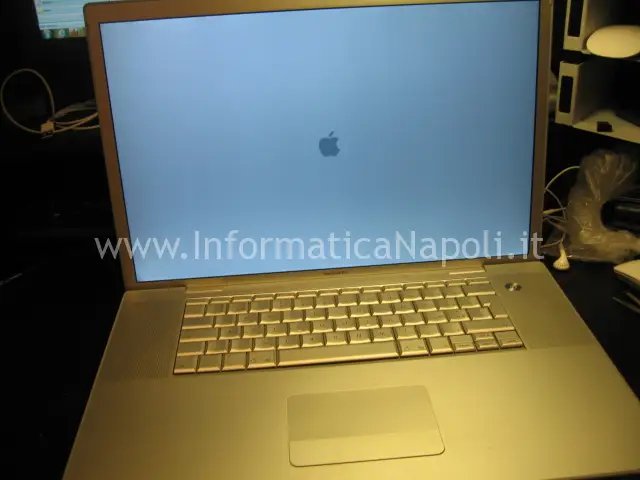 macbook pro 15 A1211 riparato