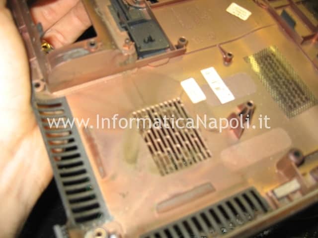 HP Pavilion DV5 non si accende HP Pavilion DV5 non si accende