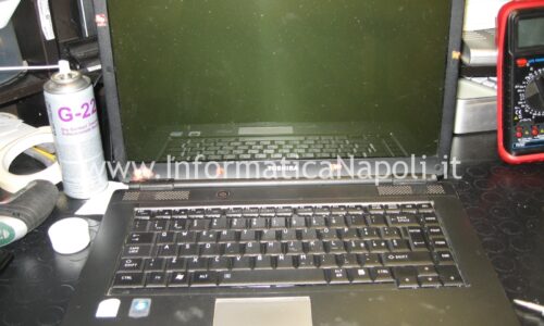 problema accensione Toshiba L300 – 20Z PSLB8E
