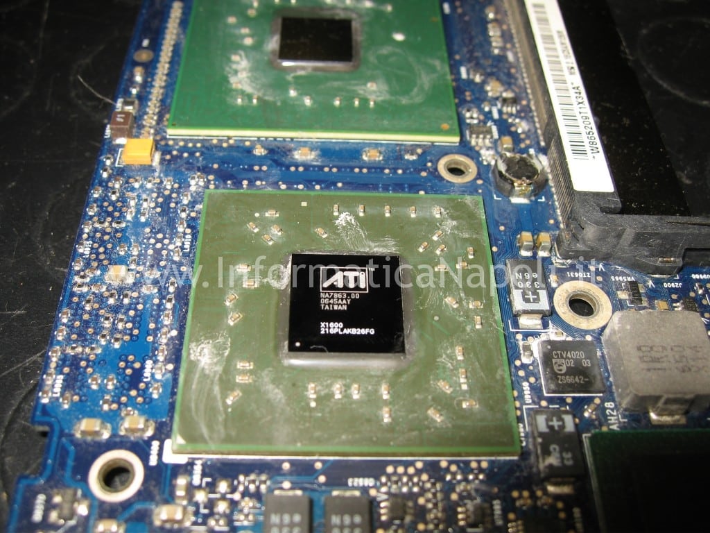 reflow reballing ATI macbook pro A1211 reflow reballing ATI macbook pro A1211