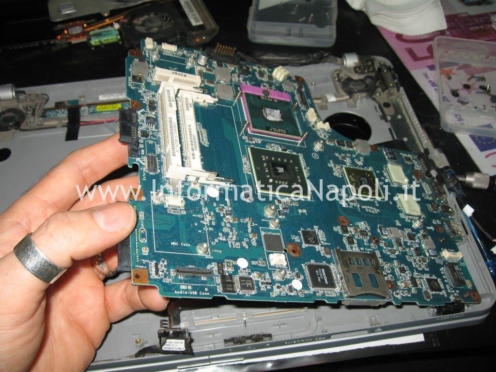 pulire scheda madre Sony Vaio VGN-NW11S PCG-7171M