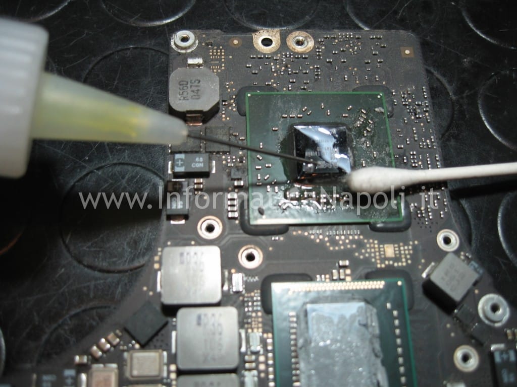 pulizia GPU ATI radeon Apple MacBook pro 17 A1297 unibody