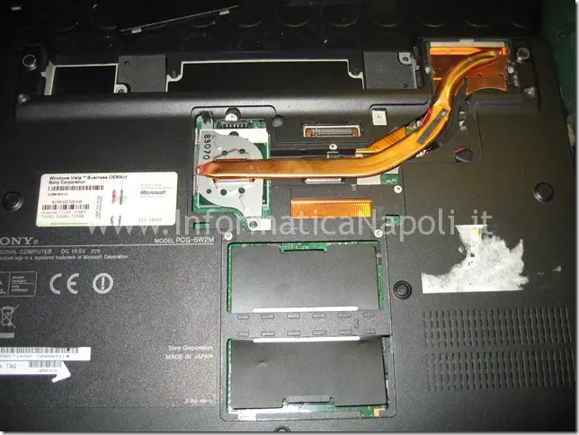 come riparare Sony Vaio VGN-SZ71MN PCG-6W2M geforce 8400m
