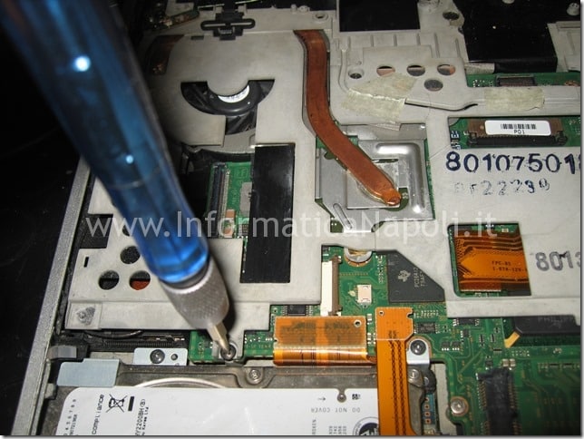riparare motherboard Sony Vaio VGN-SZ71MN PCG-6W2M