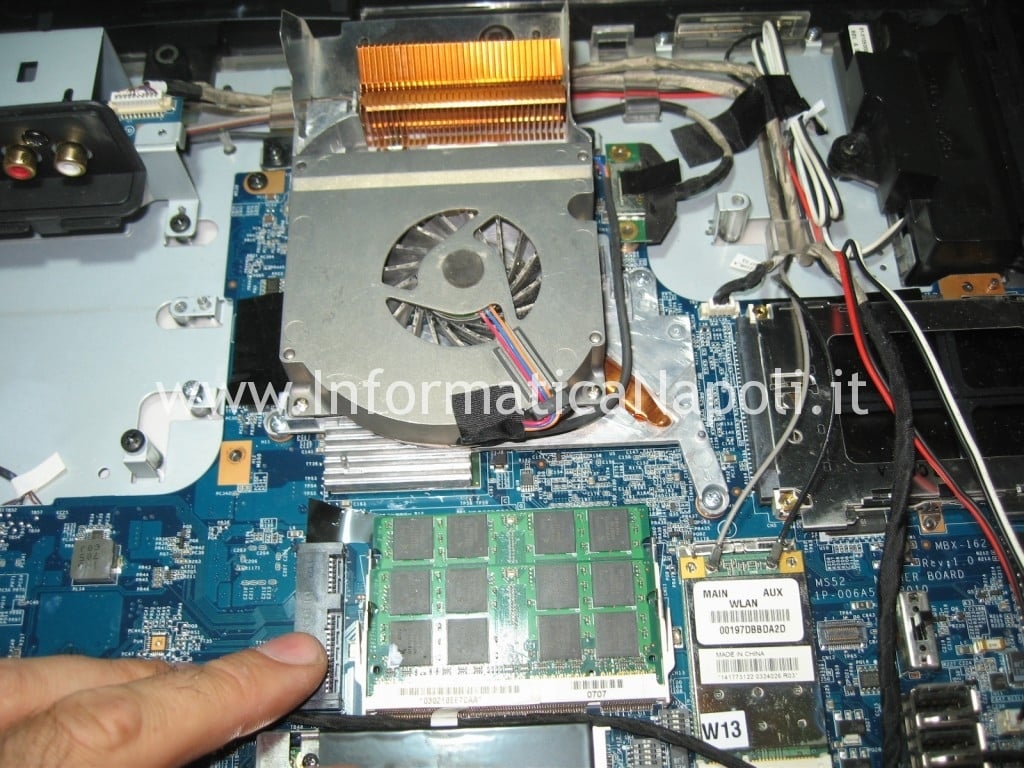riparazione video PCG-252M PCG-282M VGC-LA2 VGC-LA3 riparazione video PCG-252M PCG-282M VGC-LA2 VGC-LA3