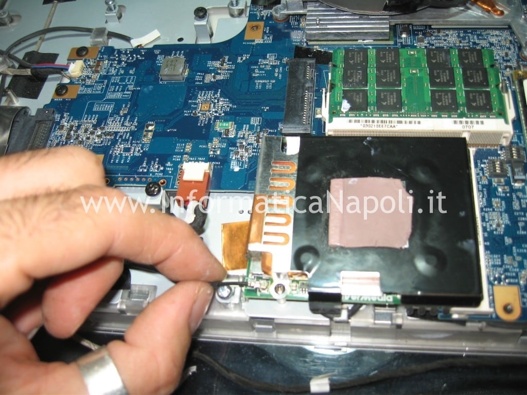 rimozione scheda tv vaio PCG-252M PCG-282M VGC-LA2 VGC-LA3 rimozione scheda tv vaio PCG-252M PCG-282M VGC-LA2 VGC-LA3