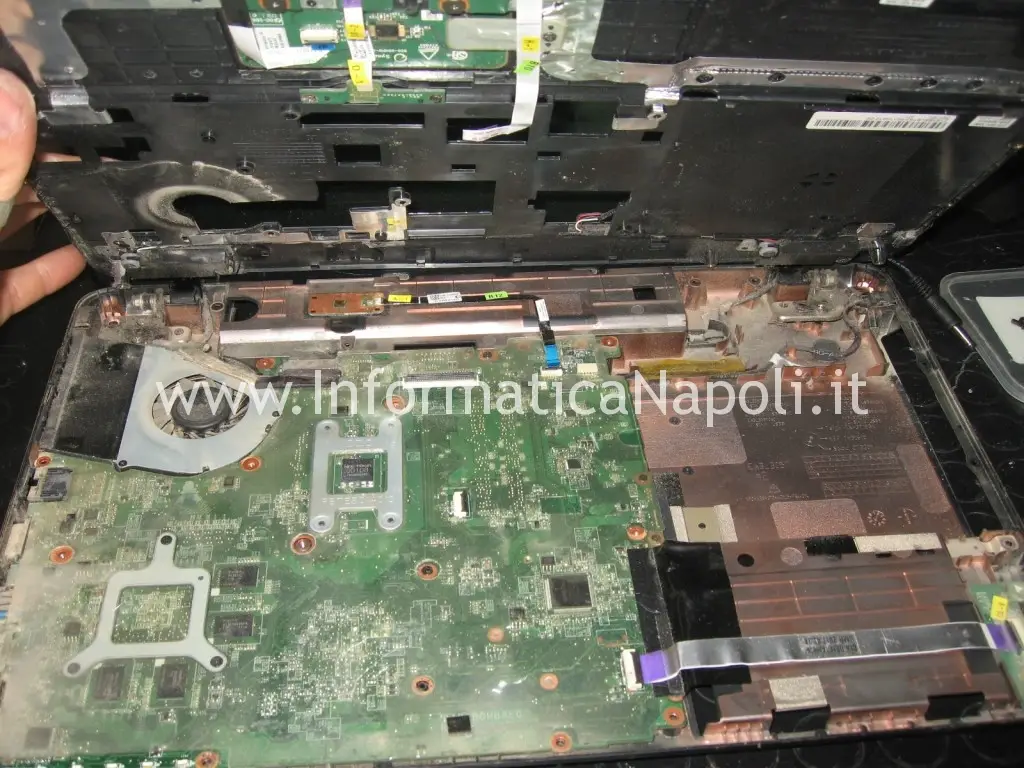 riparazione scheda video nVidia Toshiba Satellite L700 L755 PSK2YE 12N napoli