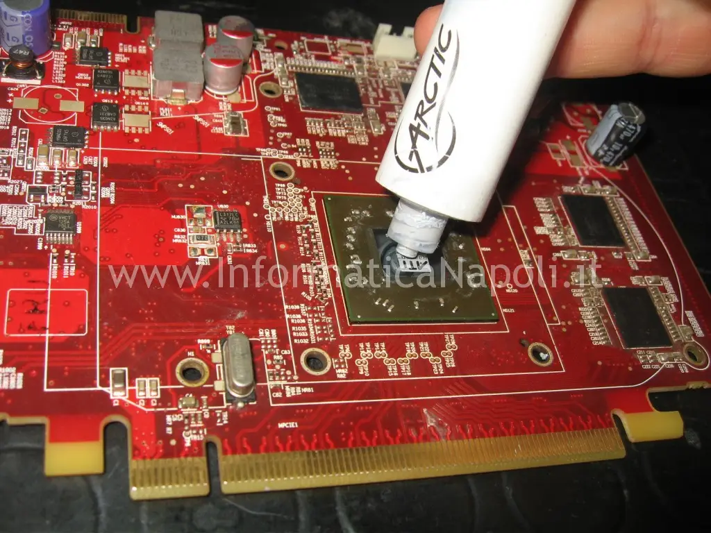 MacPro A1186 EMC 2180 scheda video riparata