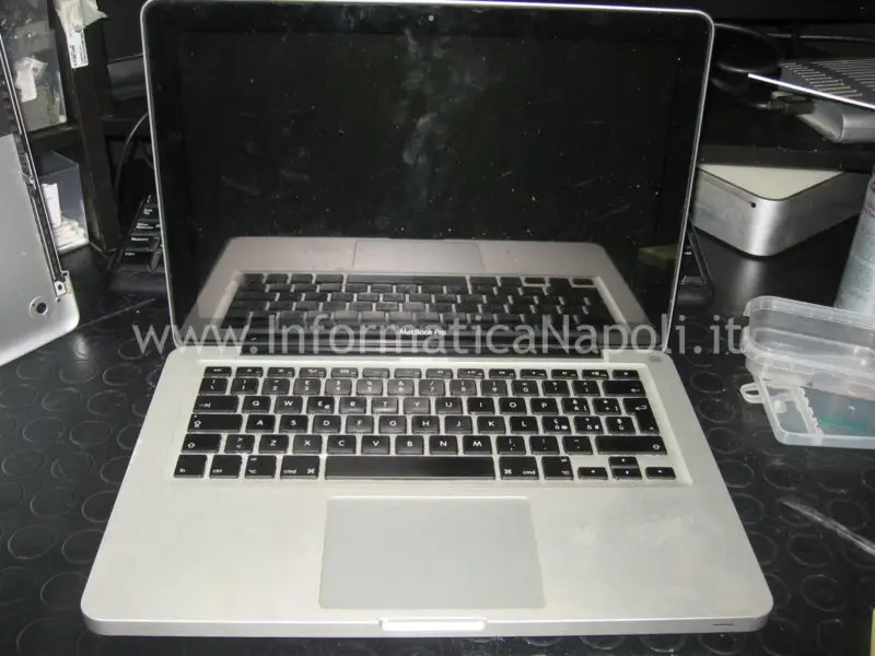 Problema batteria non in carica MacBook Pro 13 A1278 U7000 820-3115-A 820-3115-B