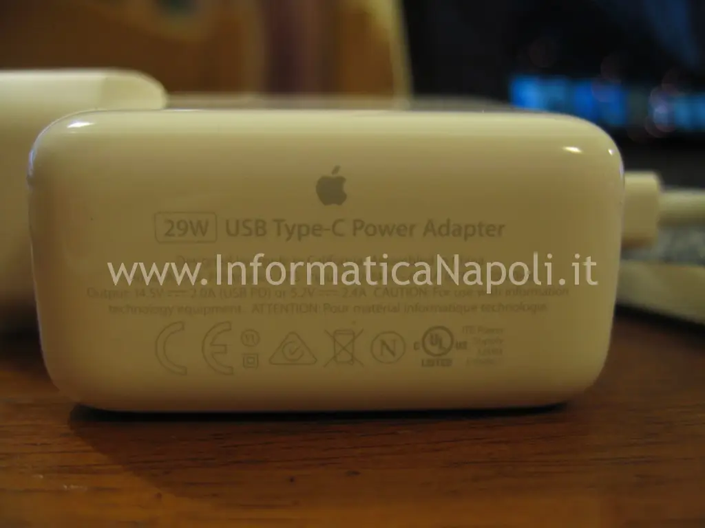 MagSafe 29 watt MacBook A1534 EMC 2746