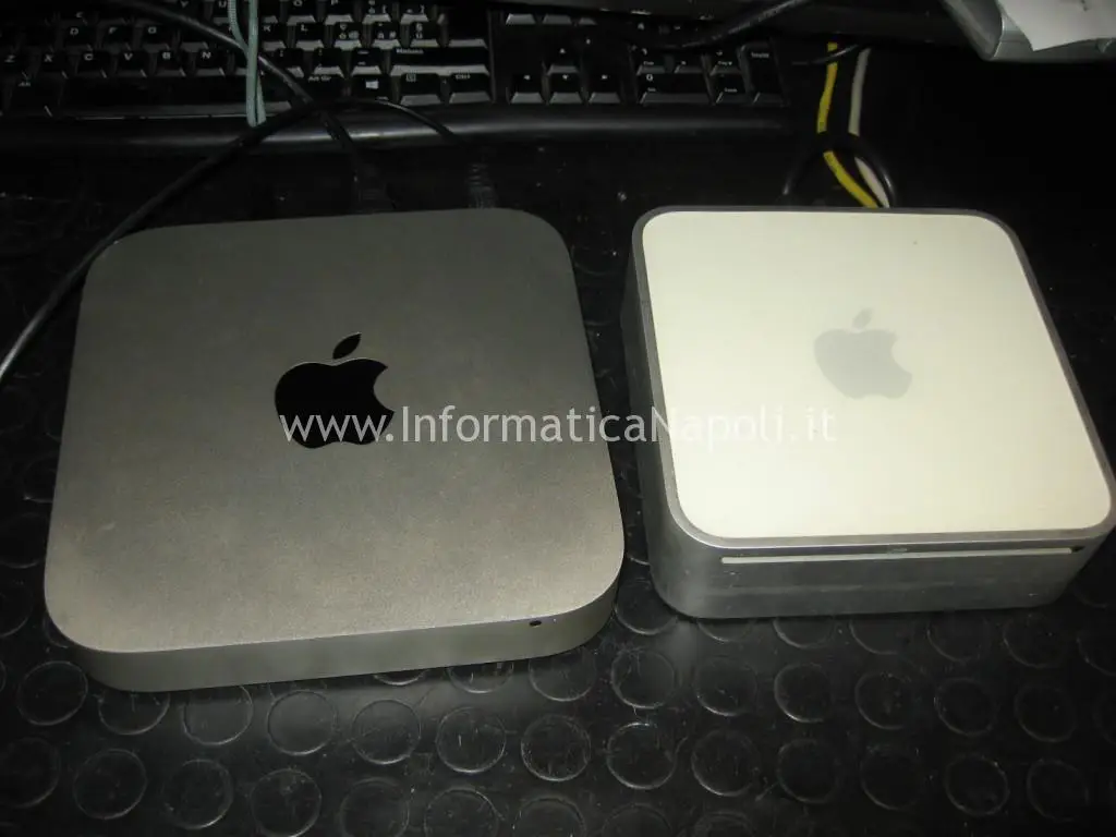 confronto Apple MacMini A1347 con MacMini Intel A1176