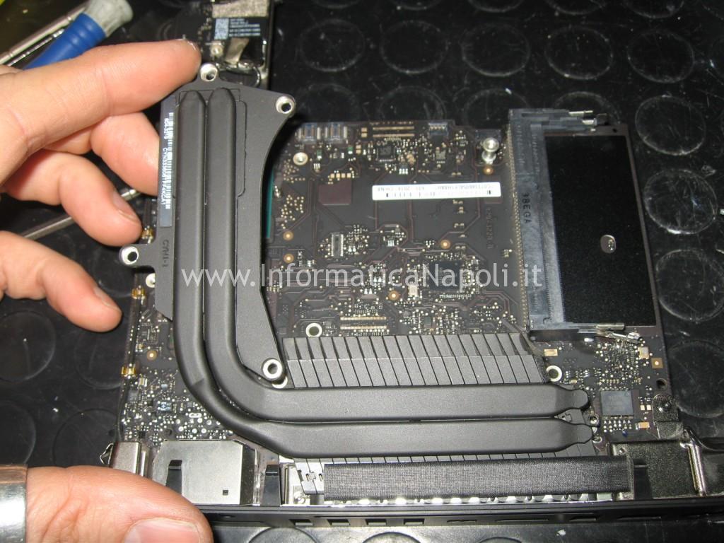 pulizia ventola dissipatore CPU GPU apple mac mini A1347 riparato