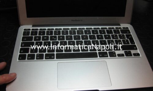 Riparazione Apple MacBook AIR 11 A1465 | A1370