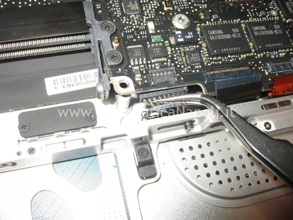 connettori Apple MacBook A1286 15 logic board 820-2330-A