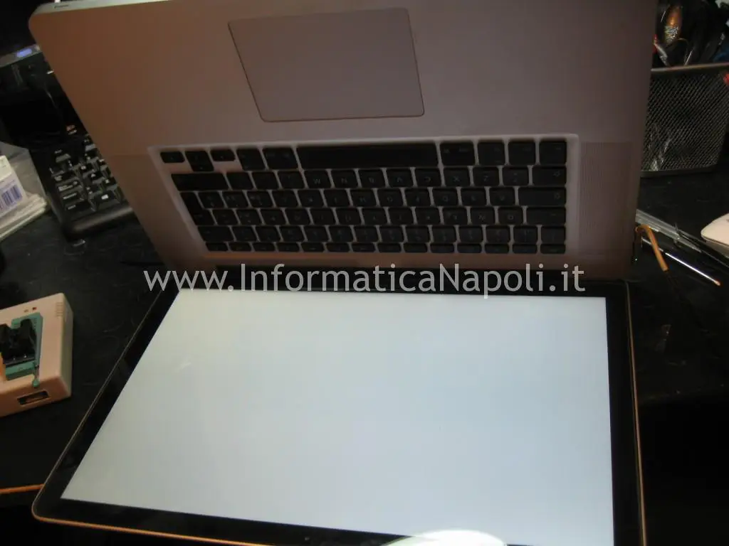 Apple Macbook A1286 riparato funzionante