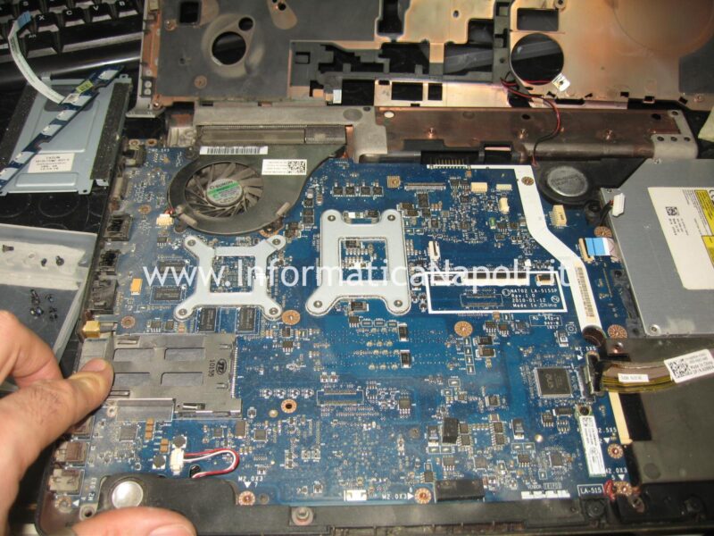 problemi logic board motherboard Dell Studio 17 1749 ATI radeon 4650