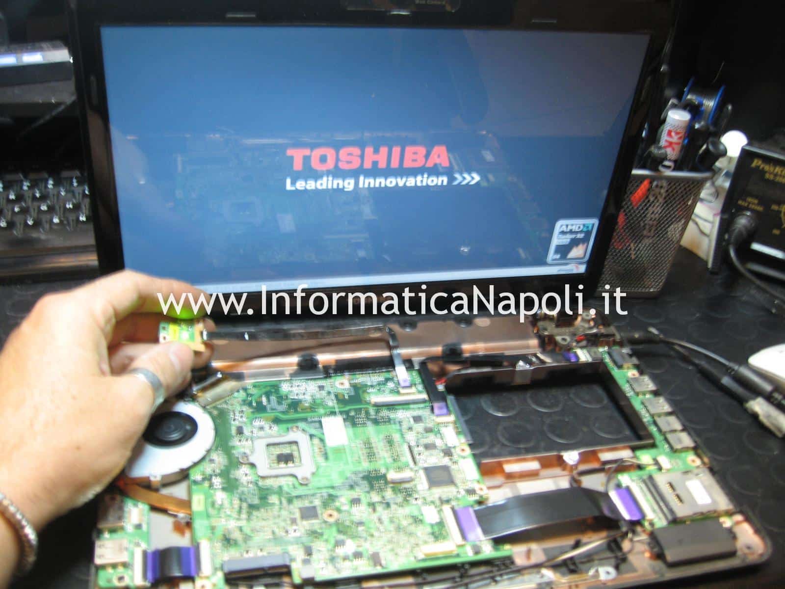 Riparazione ATI Radeon HD 3200 Toshiba Satellite T130D