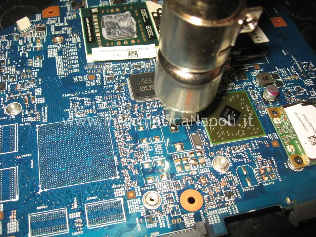 programmazione chip bios MX25L1606E acer 5560