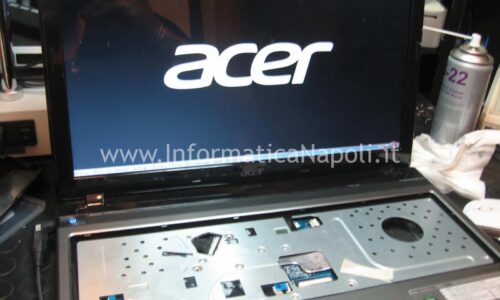 Problema accensione Acer Aspire 5560