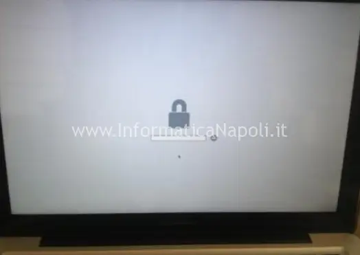 sblocco EFI password MacBook