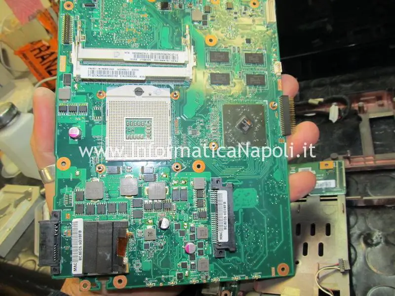 reballing chip video Asus K52JT AMD Radeon HD 6370M