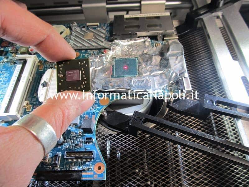 sostituzione chip video HP ProBook 4520s ATI Mobility Radeon HD ATI Radeon 4330 | 5470 | 6370 216-0774207