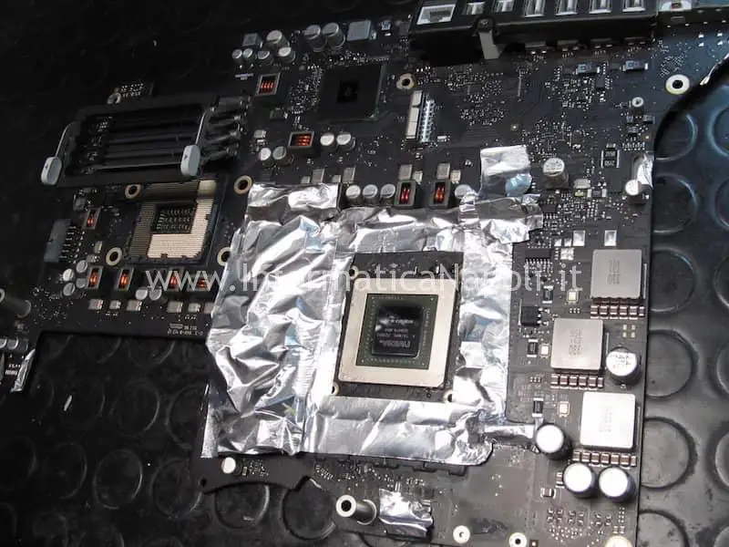 come pulire GPU per lift reballing nVidia N13E-GTX-W-A2 680MX iMac A1419 27 pollici late 2012