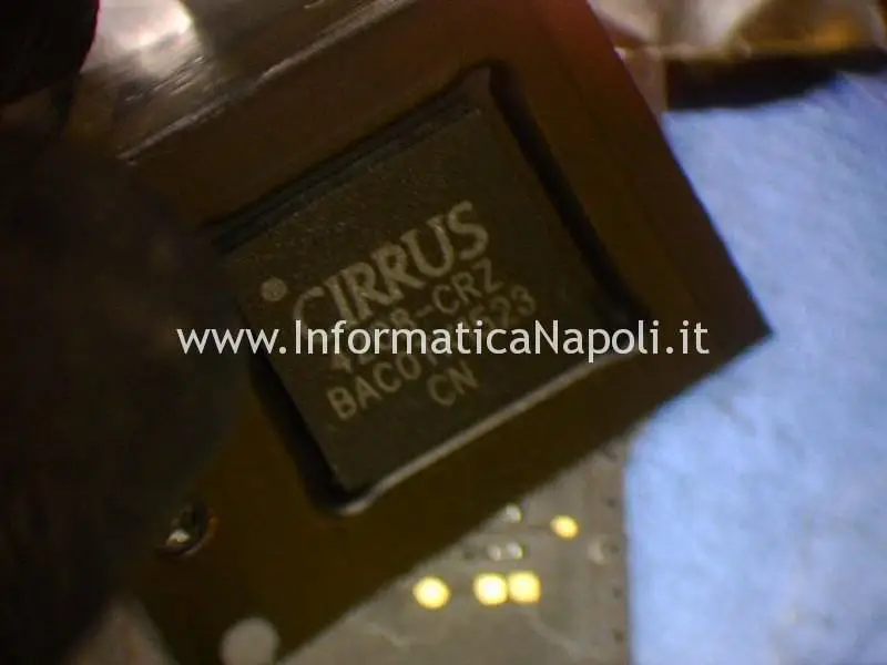 nessun suono macbook pro 15 A1398 2014 sostituzione chip cirrus