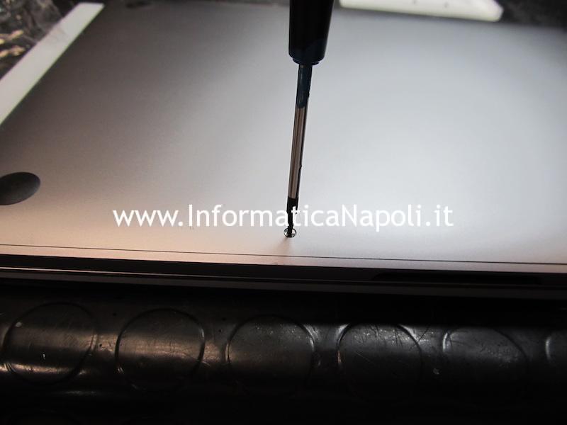 Aprire display TouchBar Touch Bar Apple MacBook Pro A1706 A1707