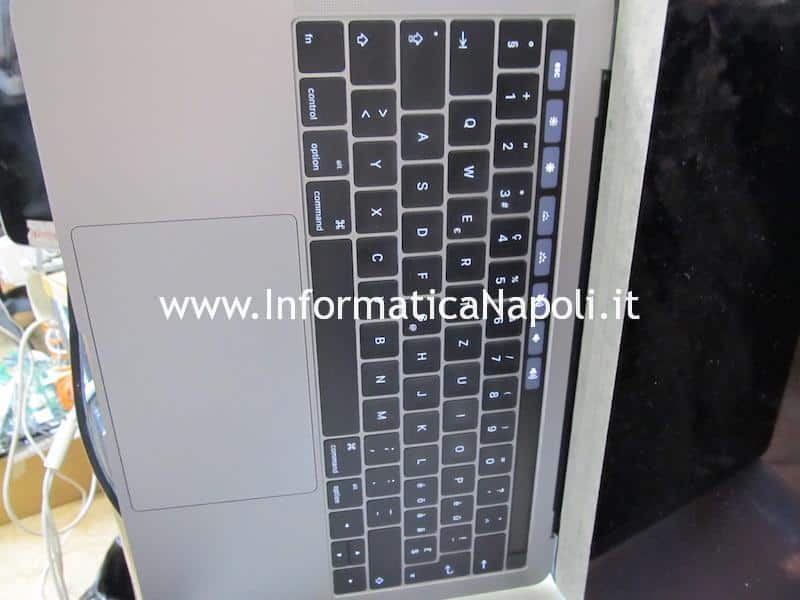 MacBook pro 13 15 touchbar riparata