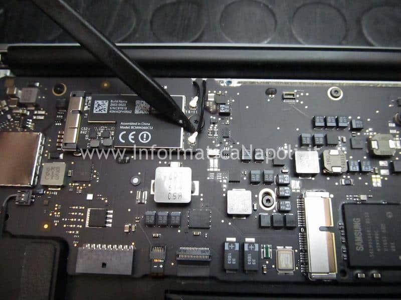 scheda airport wifi lan bluetooth macbook air display schermo LCD Macbook Air 13.3" A1466 A1369 Display anno 2013 2014 2
