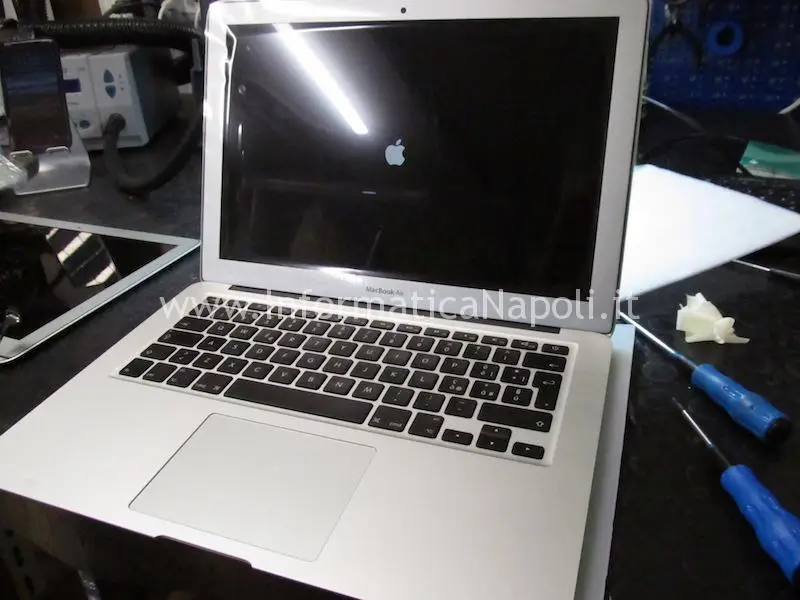 macbook air display schermo LCD Macbook Air 13.3" A1466 A1369 sostituito funzionante