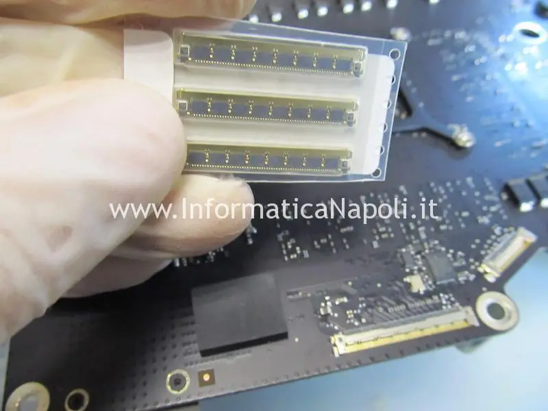 sostituzione connettore video LVDS iMac 27 2014 2015 4k 5k 60 pin A1418 A1419 A2116 A2115