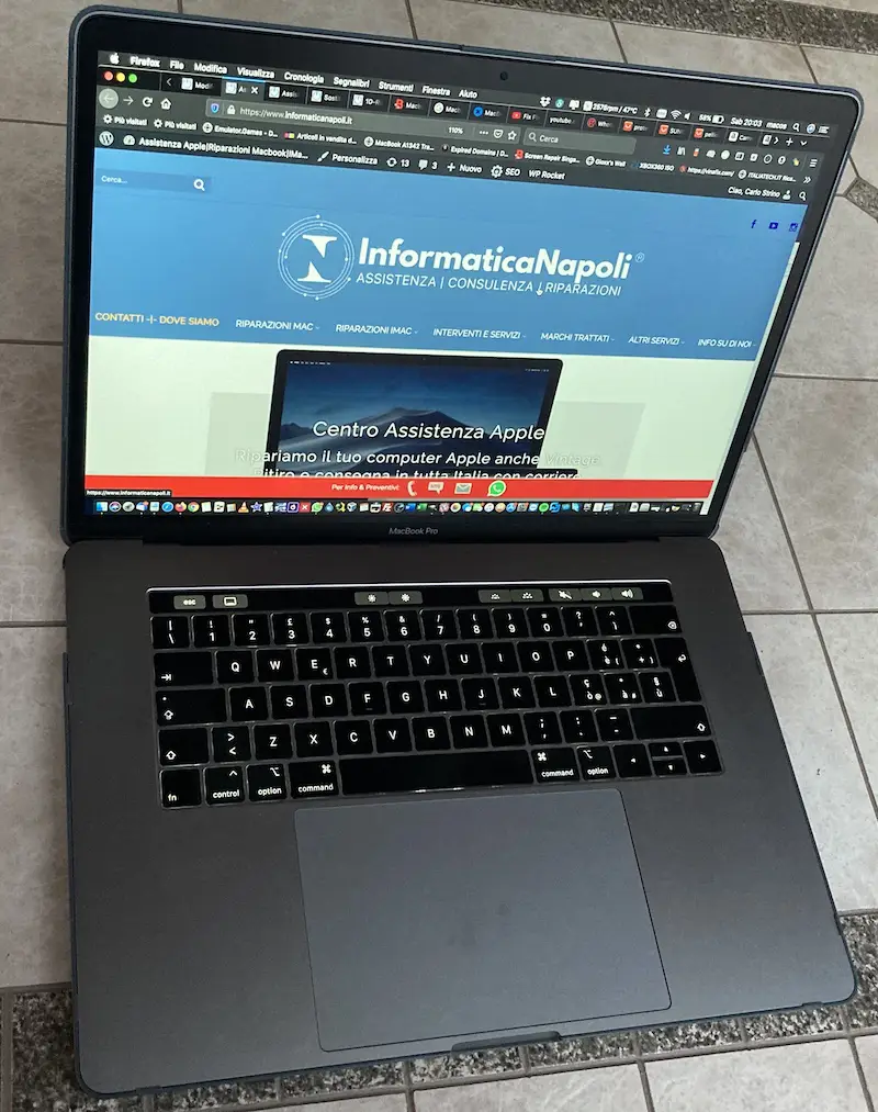 MacBook pro 15 A1990 2018 2019
