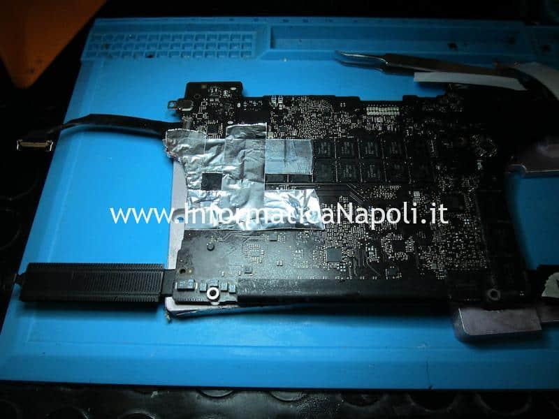 macbook pro 15 retina non riconosce batteria