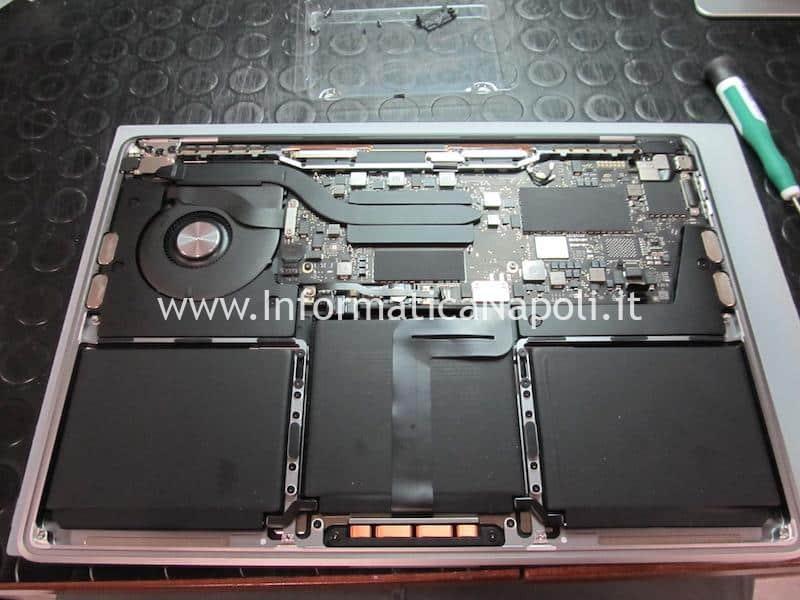 MacBook Pro 2019 modello 2 porte Thunderbolt 3 A2159 820-01598-A con danni da liquido riparato funzionante
