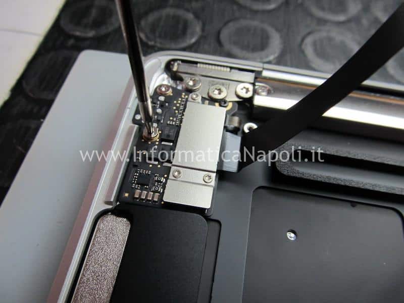 riparazione Apple MacBook Air M1 A2337 820-02016-A