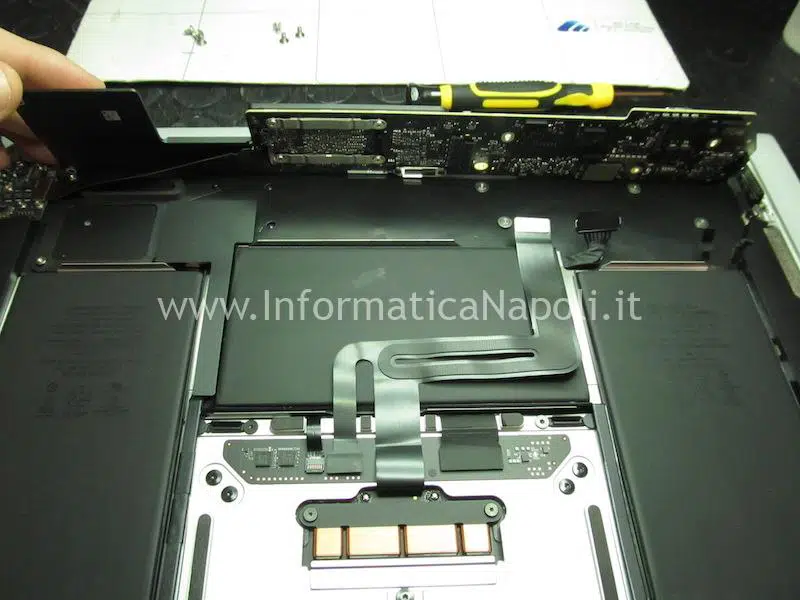 scheda madre Apple MacBook Air M1 A2337 820-02016-A
