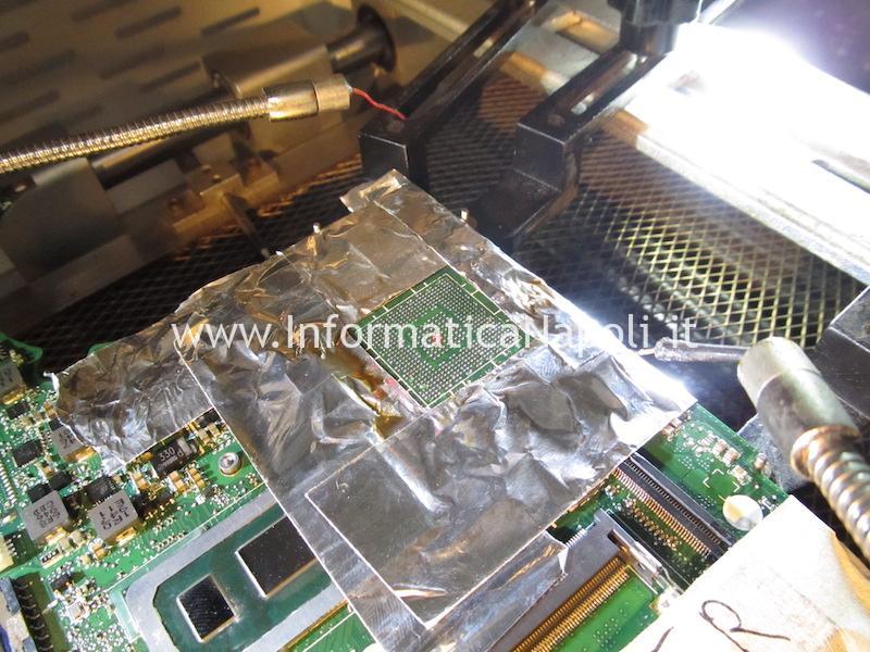 Come riparare scheda video nVidia GeForce MX230 N17S-G0-A1 Acer Aspire 3 A315-55G-5364 DA0ZAWMB8G0 N17S-G0-A1 problema righe colorate