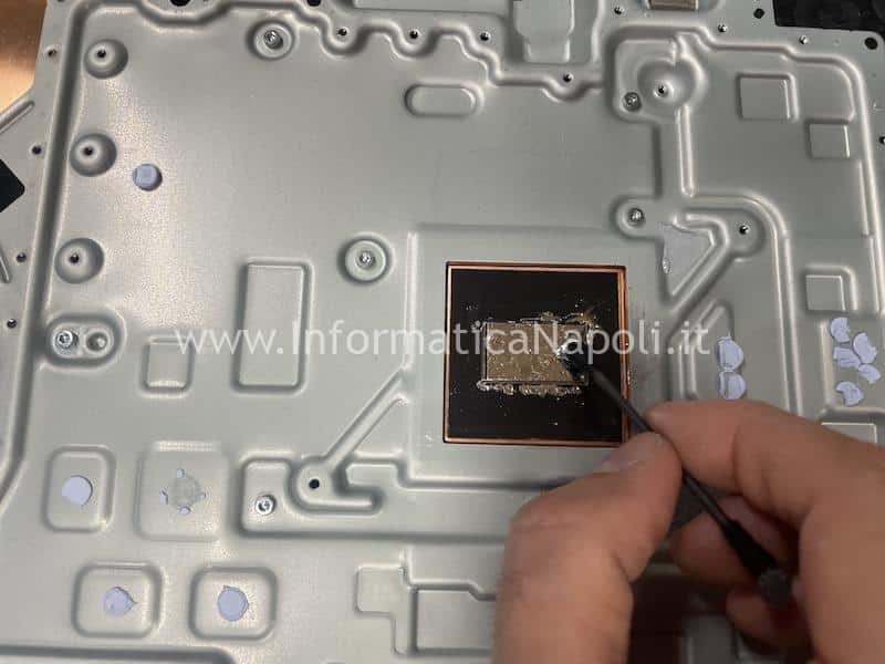 pasta termica metallo liquido Sony PlayStation 5 PS5 CFI-1016A
