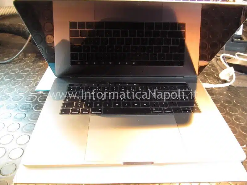 FLEXGATE MACBOOK PRO RIPARAZIONE CAVO BACKLIGHT A1706 | A1708 | A1707 | A1990