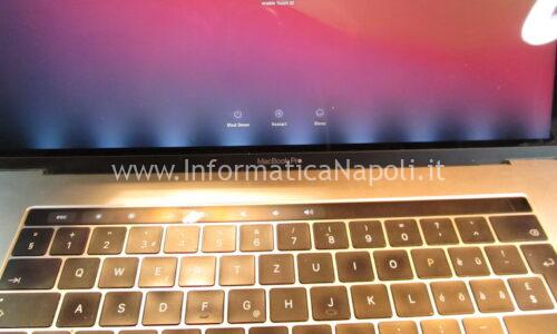 Flexgate riparazione MacBook Pro 15 Touchbar A1707 problema luminosità schermo