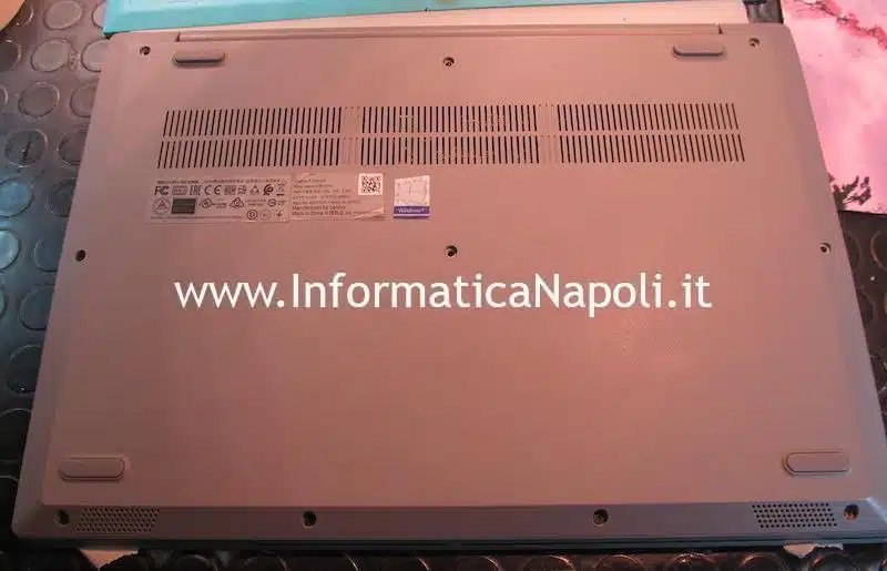aprire Lenovo IdeaPad 3