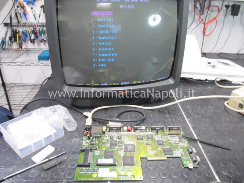 come fare diagnostic board test commodore amiga 600 che non si accende