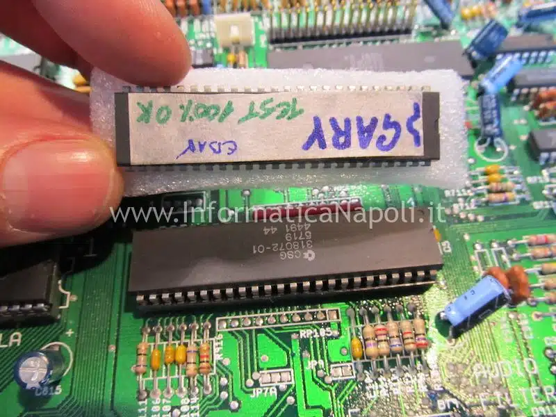 nuovo chip gary scheda madre ossidata batteria commodore Amiga