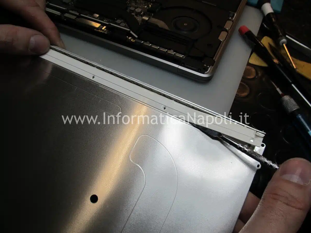 sostituzione barre LED iMac 27 A1419