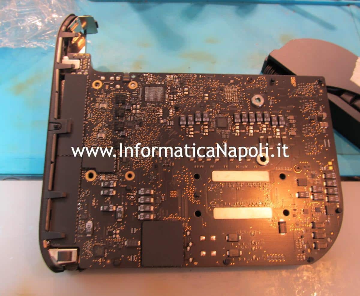 problema Apple Mac Mini 2018 A1993 scheda madre non si acccende