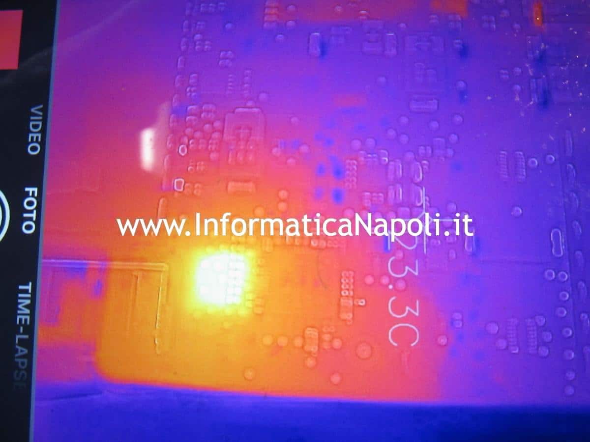 problema Apple Mac Mini 2018 A1993 scheda madre non si accende chip audio cirrus logic CS42L83 difettoso scalda